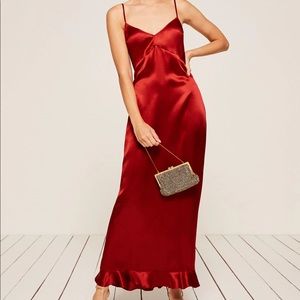Reformation Sloan silk dress in sz 2 crimson